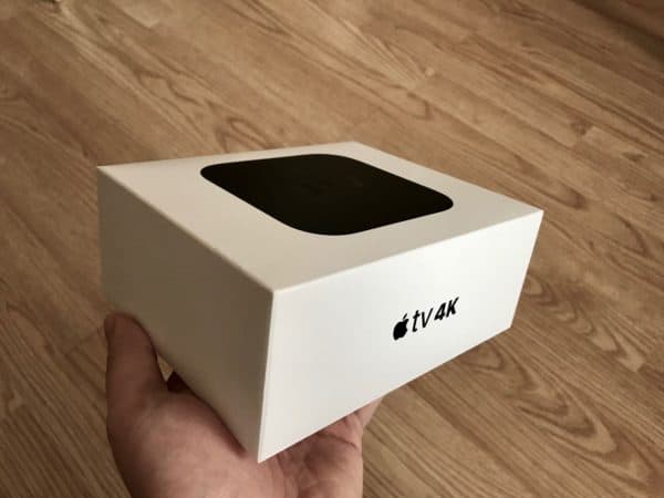 Krabice Apple TV 4K (2017)